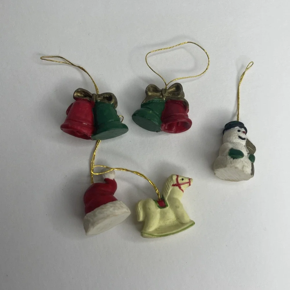 Vintage Set Of 21 Wooden Hanging Christmas Ornaments Some Have Damage See‎ Pics